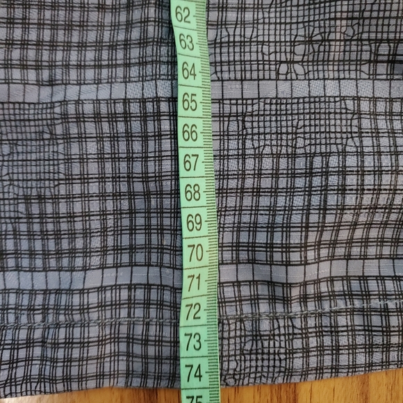 Tommy Bahama Shirt Men's M 100% Silk Blue Button Up Camp Shirt Hawaiian Pockets - Picture 9 of 11